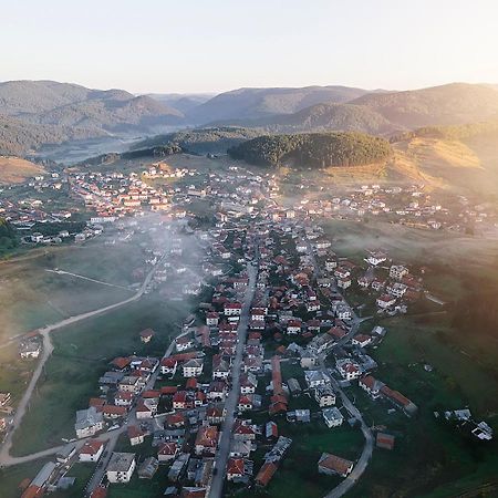 Къща За Гости "Люнгови" Zmeica Kültér fotó