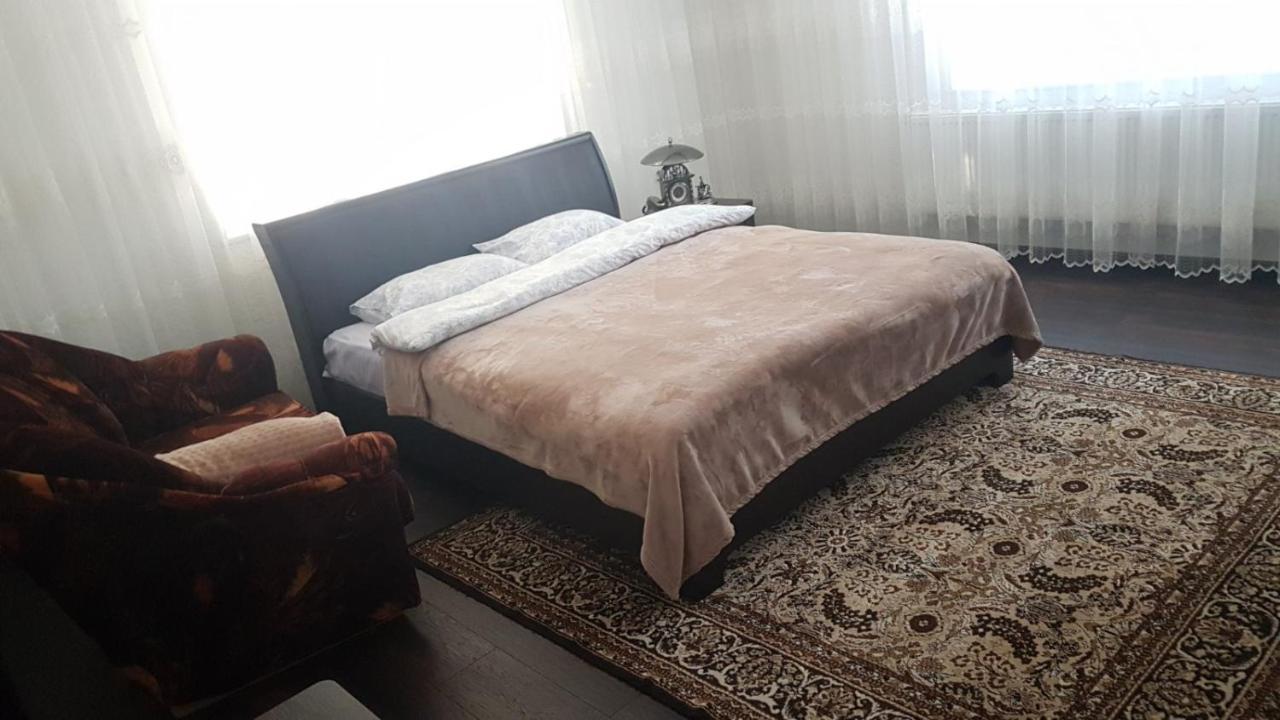 Къща За Гости "Люнгови" Zmeica Kültér fotó